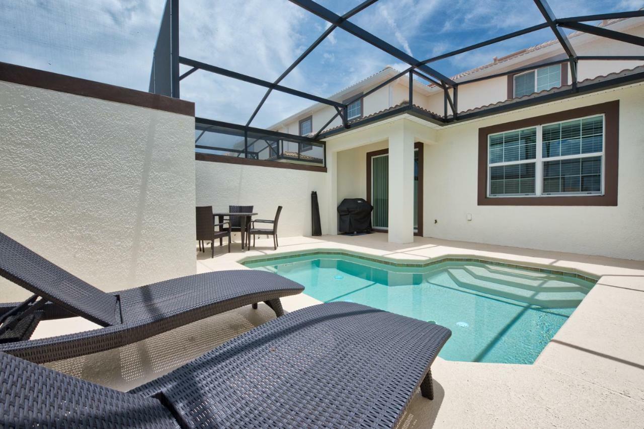 Modern Home With Private Pool Davenport Buitenkant foto